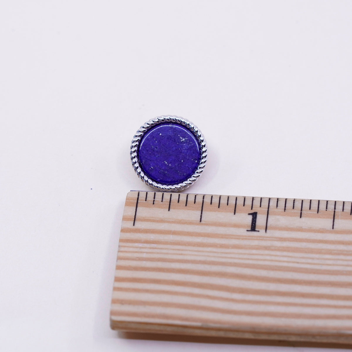 Vintage Sterling 950 silver handmade pendant with round lapis lazuli and cable