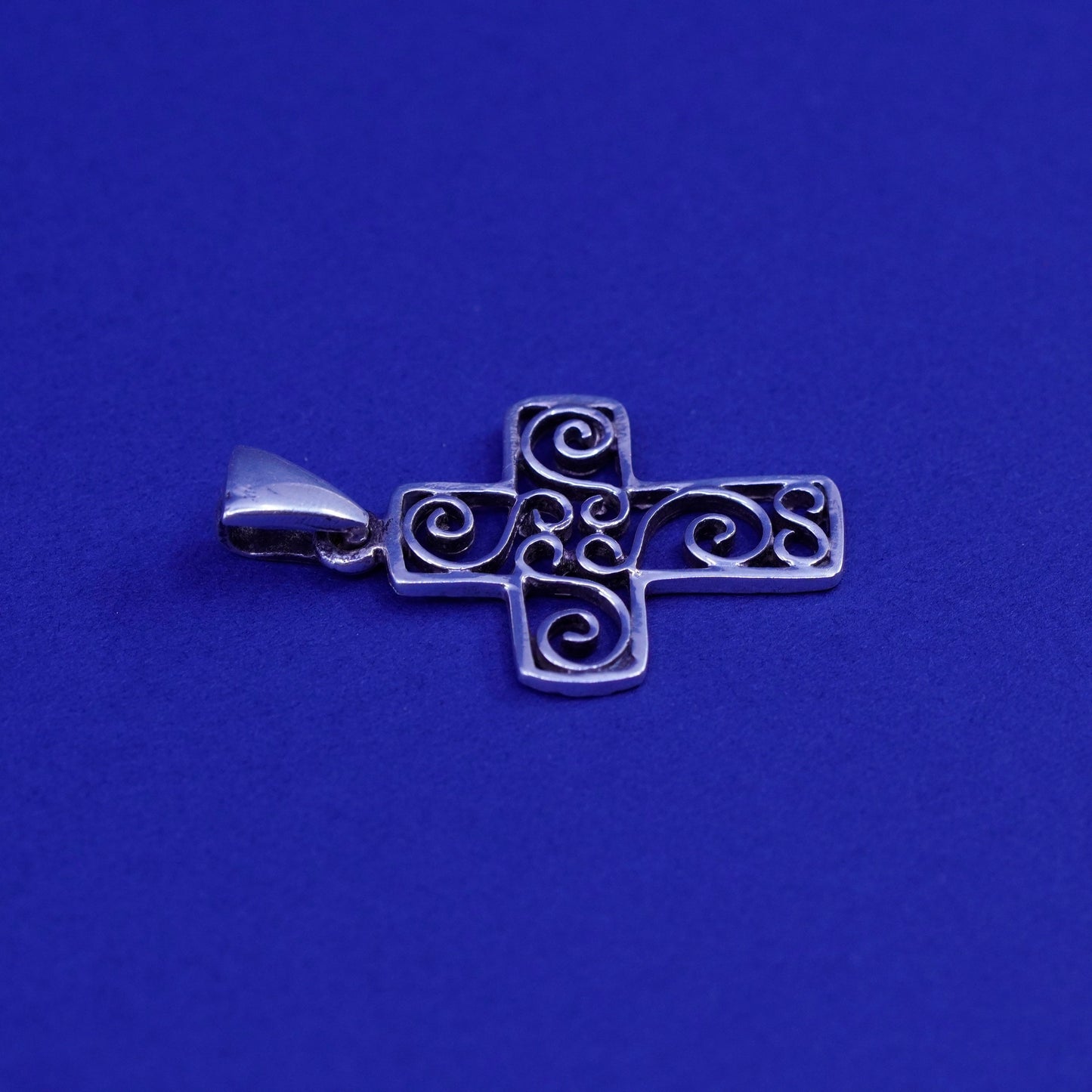 Sterling silver handmade pendant, 925 filigree cross charm