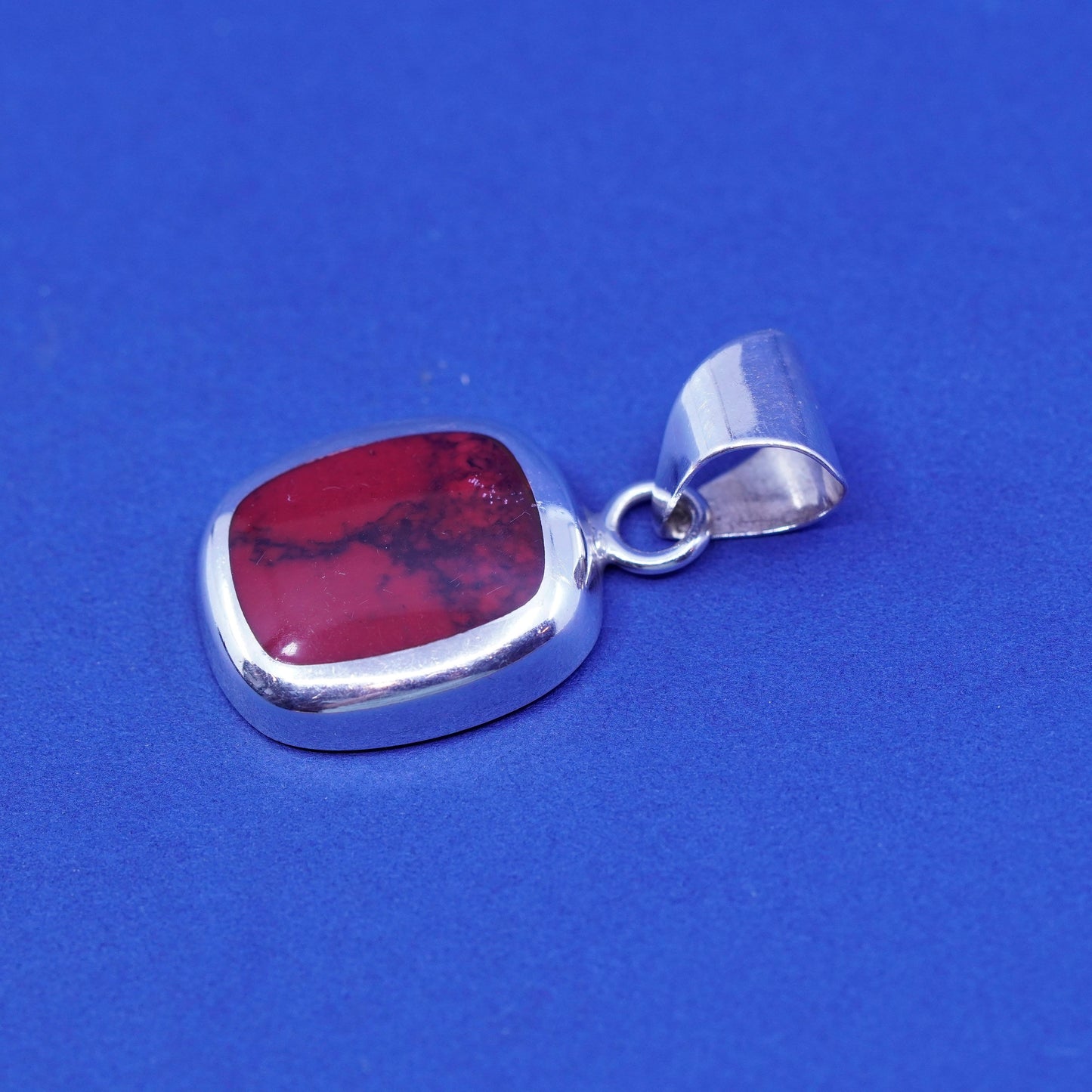 Vintage sterling 925 silver handmade pendant w/ square red jasper