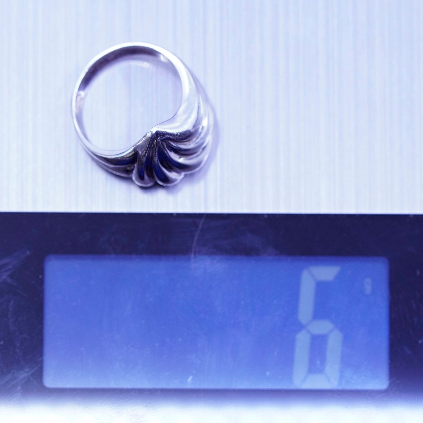 Size 7.25, vintage Sterling 925 silver handmade ring, modern ribbed band
