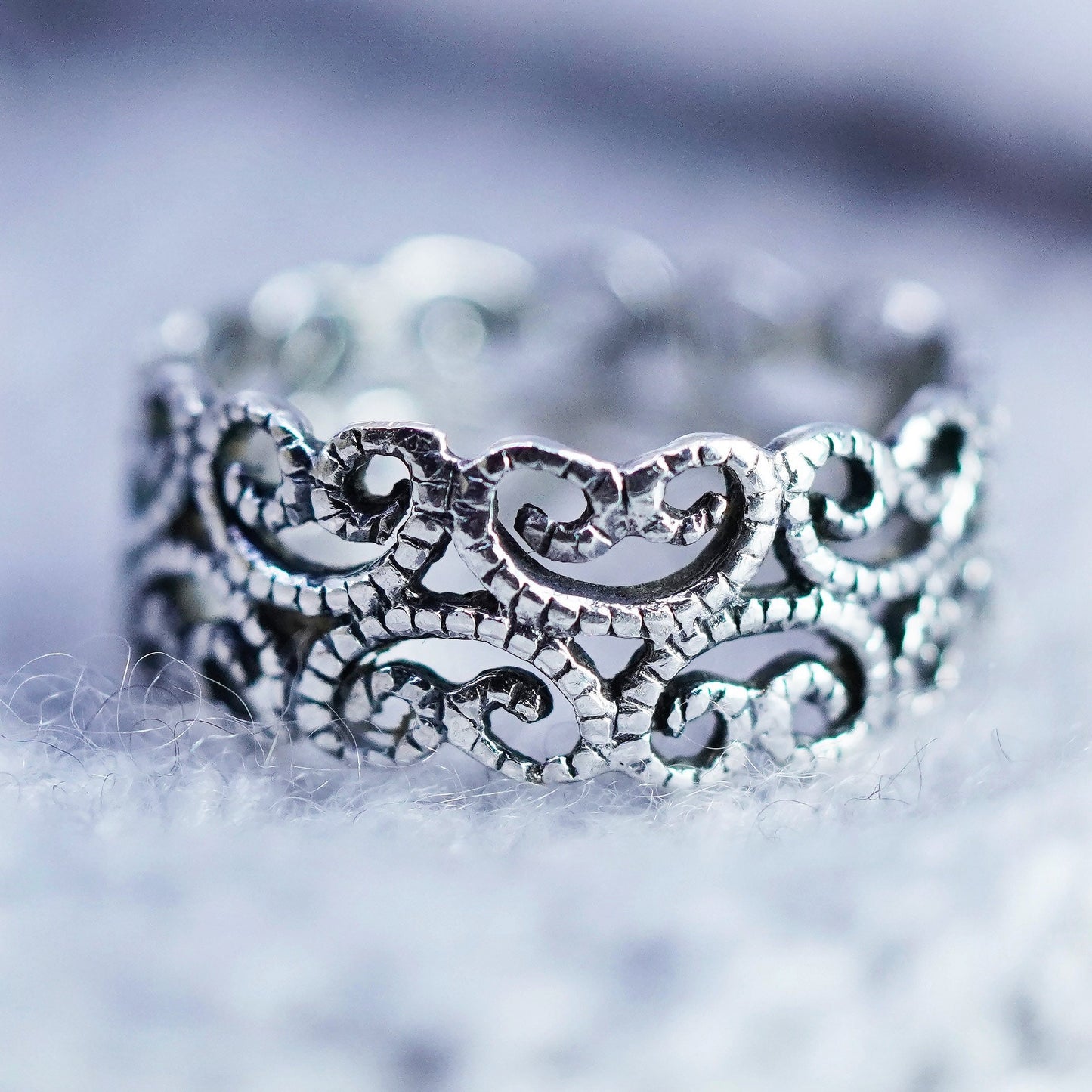Size 5.5, vintage Sterling 925 silver handmade ring, filigree band