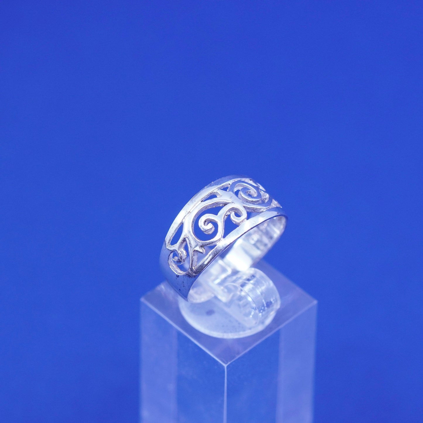 Size 9, vintage Sterling silver handmade ring, 925 Filigree swirl band