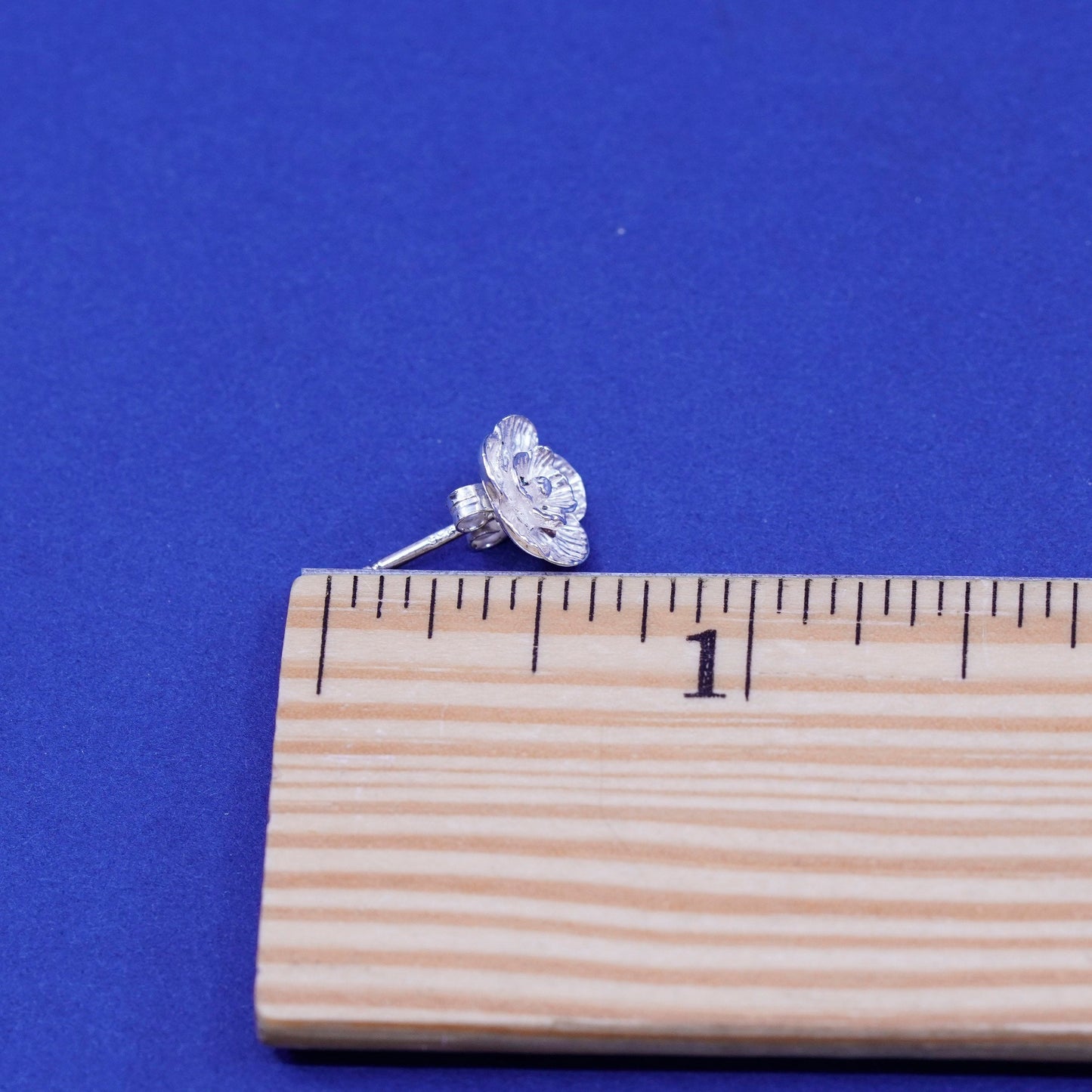 Vintage Sterling silver handmade earrings, 925 flower studs
