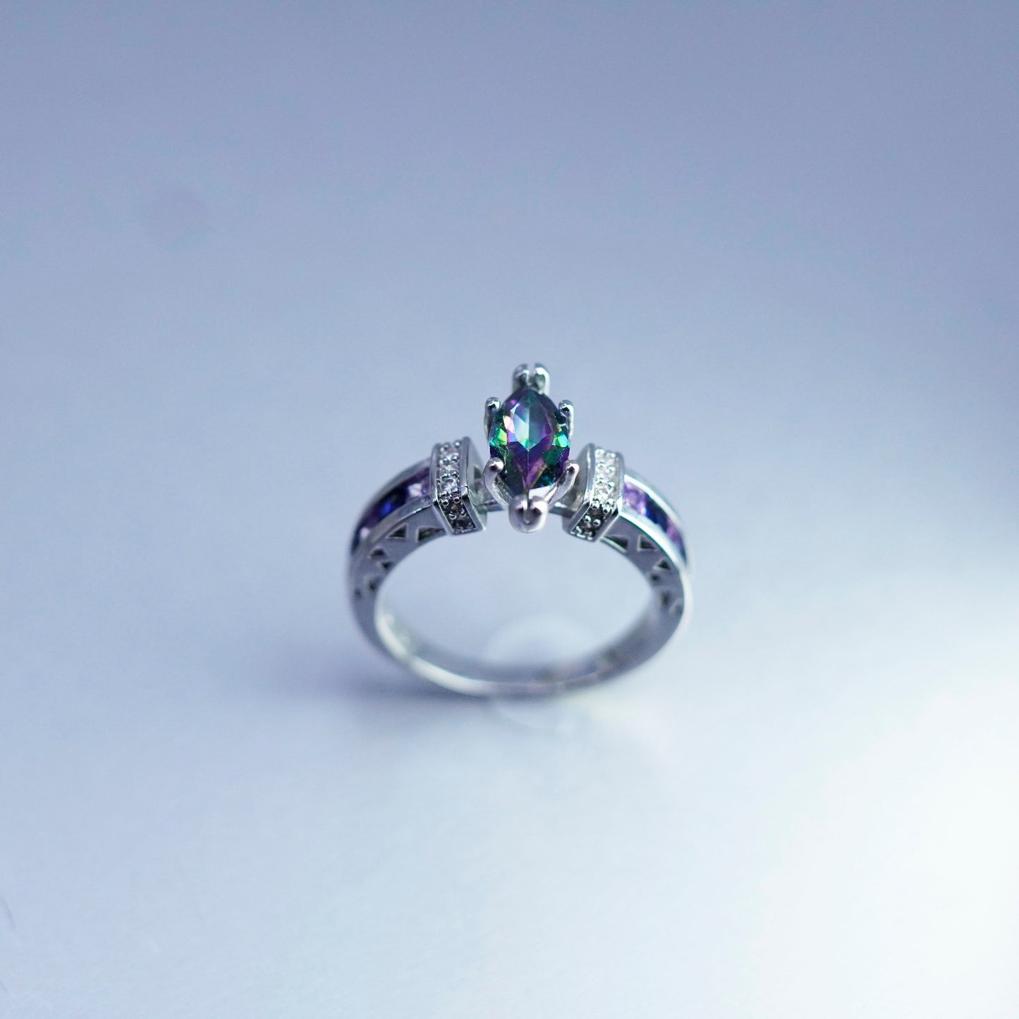 Size 7, Sterling 925 silver handmade band ring rainbow topaz amethyst sapphire
