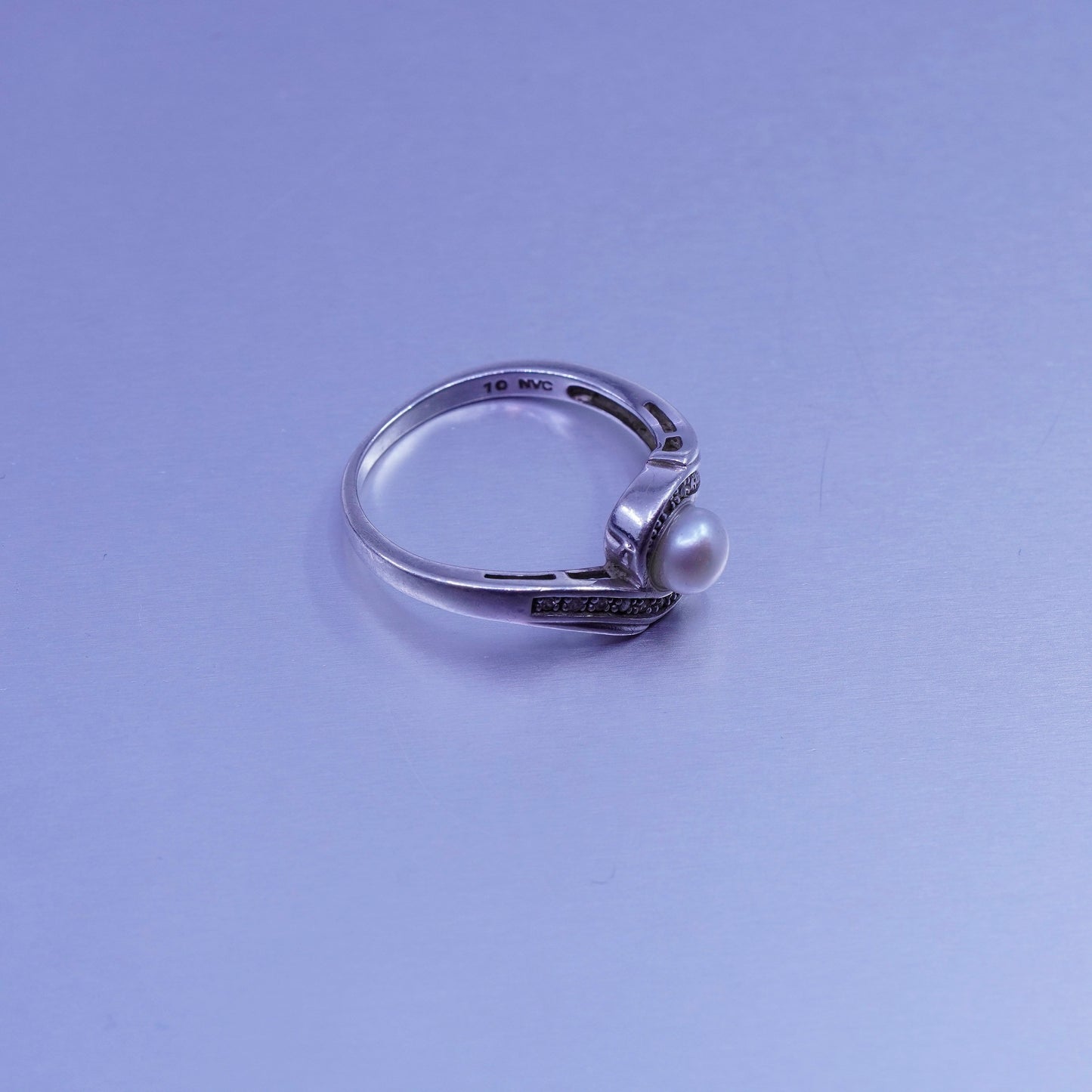 Size 10.5, vintage Sterling 925 silver handmade ring with pearl and diamond