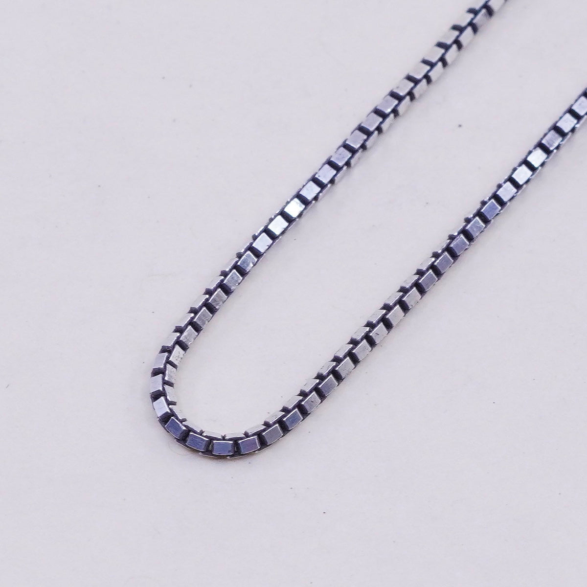 23”, 1.6mm, Vintage Italian sterling 925 silver box chain, necklace