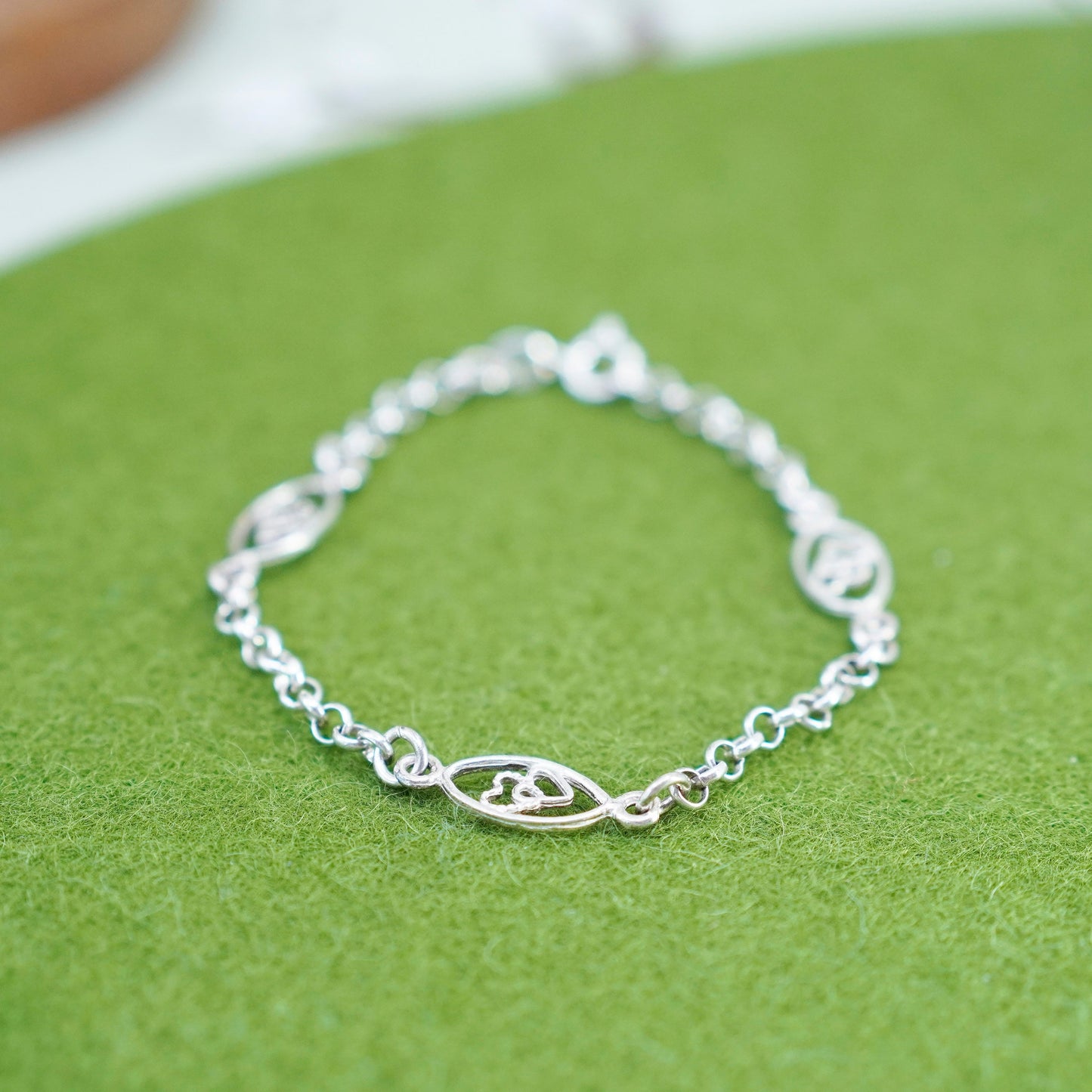 7”, 2mm, Vintage sterling 925 silver circle link charm bracelet
