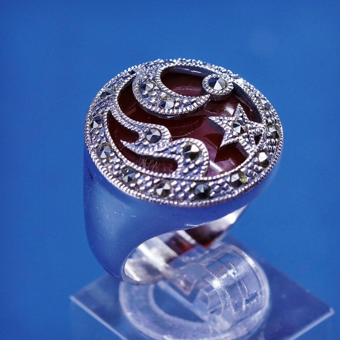 sz 7, vtg sterling silver handmade ring, 925 w/ carnelian N Marcasite moon star