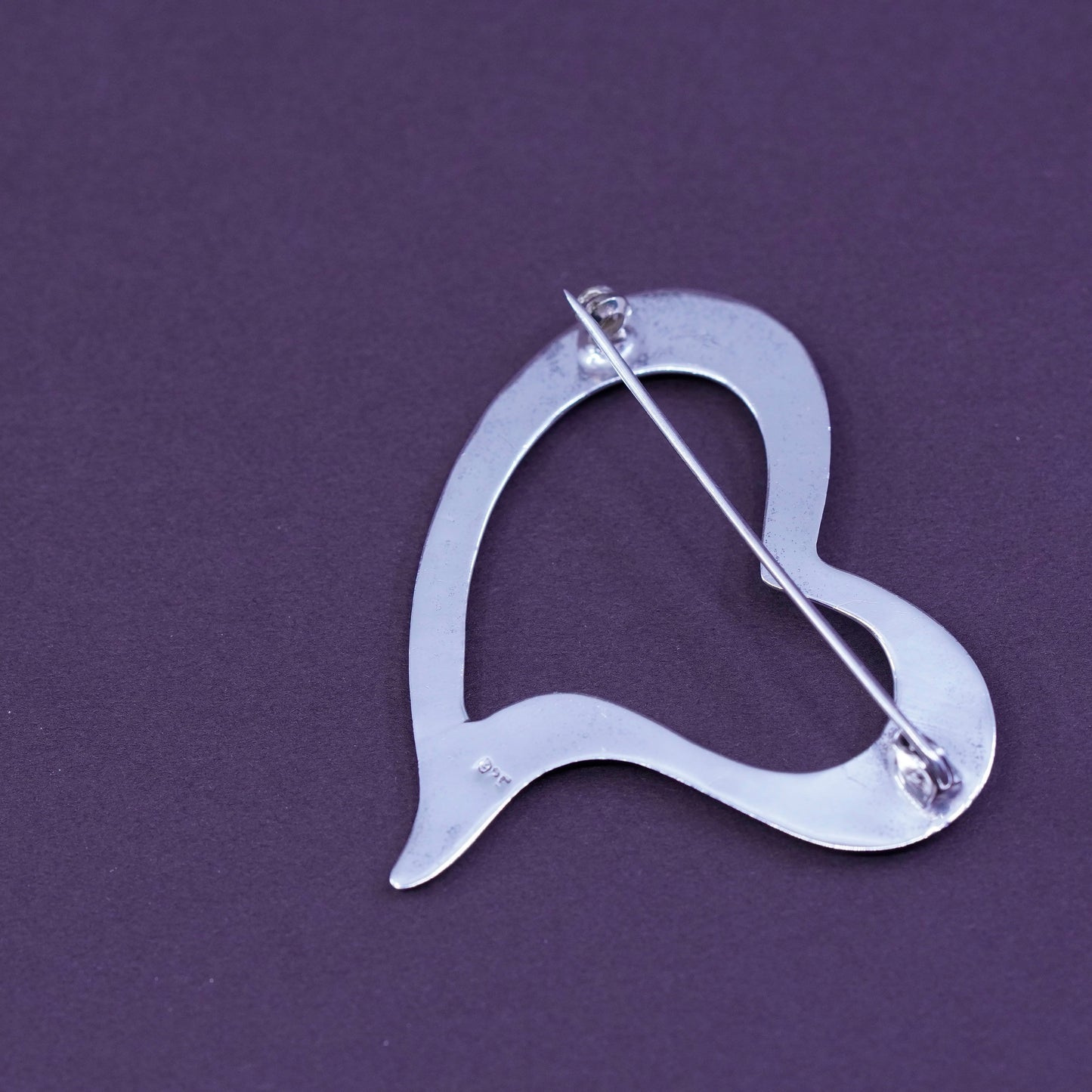 Vintage handmade sterling 925 silver heart shaped brooch