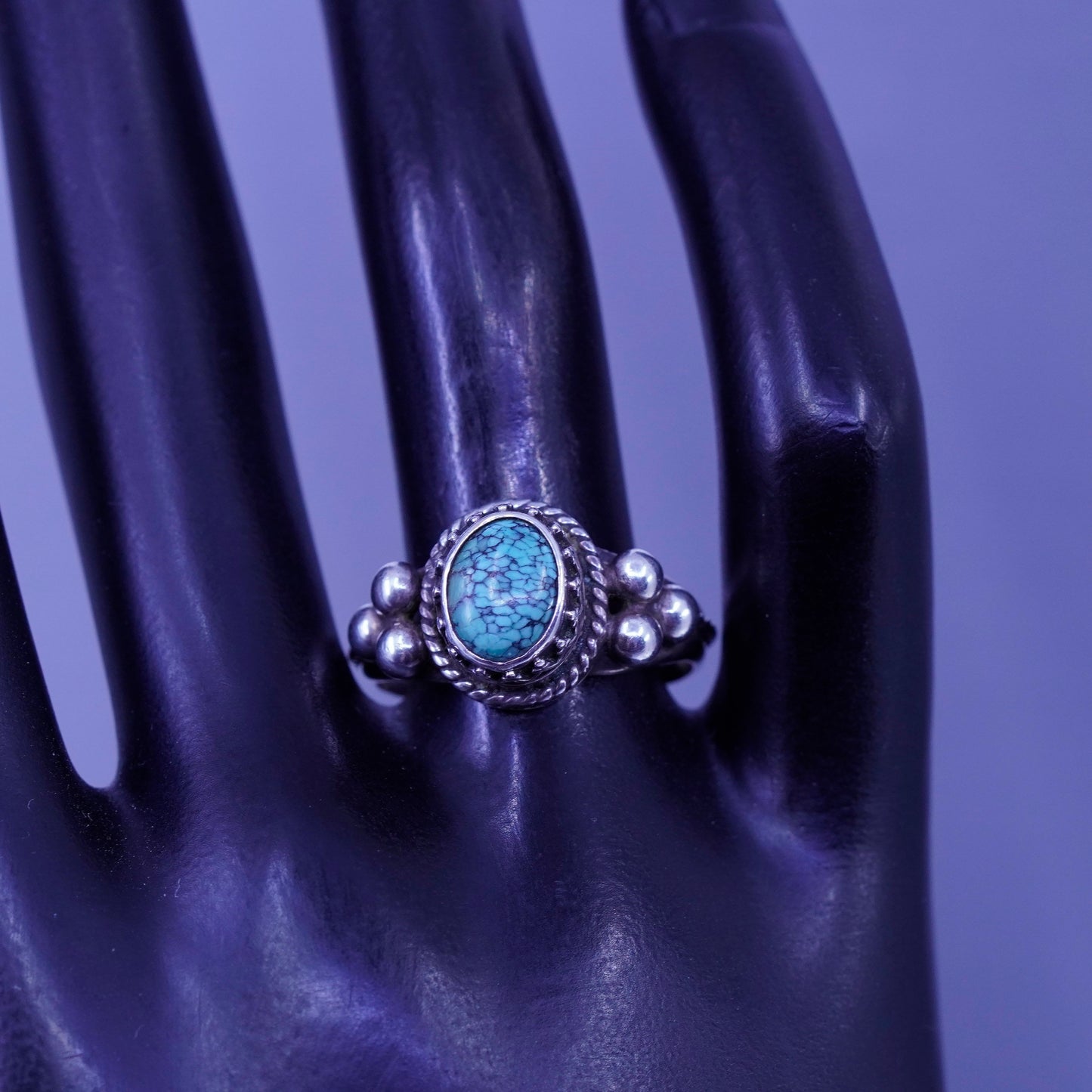 Size 8.5, Native American navajo Sterling 925 silver ring kingman turquoise