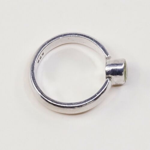 Sz 6, Vtg Sterling Silver Handmade Ring, 925 Silver Band W/ peridot