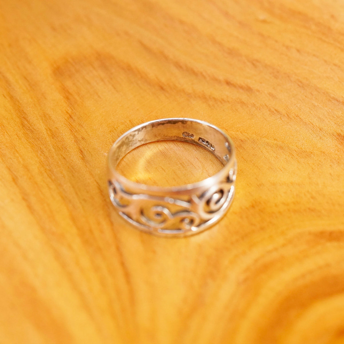 Size 7, Sterling silver handmade ring, southwestern, 925 filigree swirl band