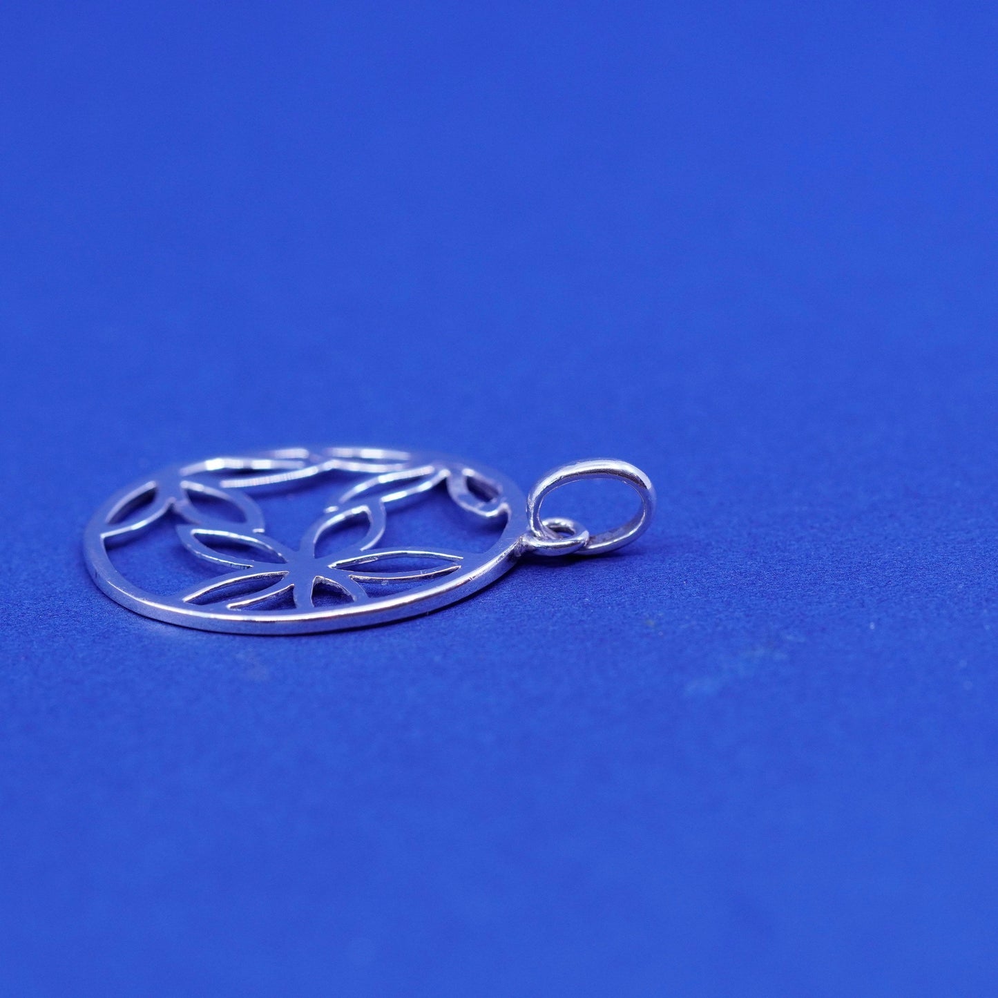 Vintage Tashi Sterling silver handmade pendant, 925 filigree Sakura flower