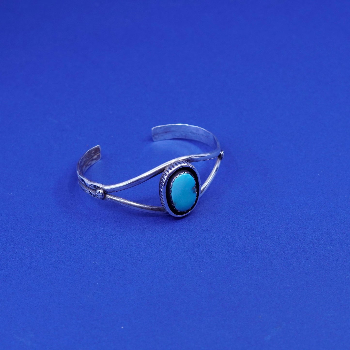 6”, Native American Sterling silver handmade bracelet, 925 cuff with turquoise