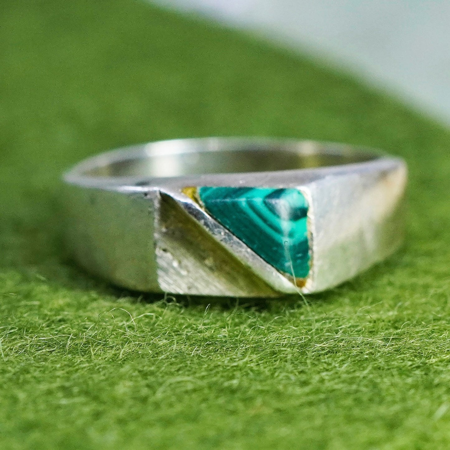 Size 8, Sterling silver handmade ring, antique 925 stackable band w/ malachite