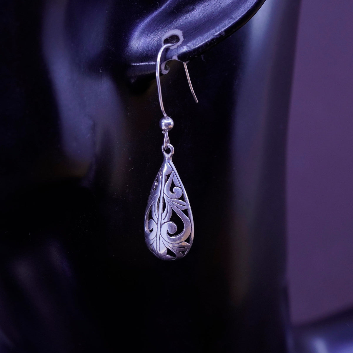 Vintage Sterling silver handmade earrings, 925 Bali teardrop drops