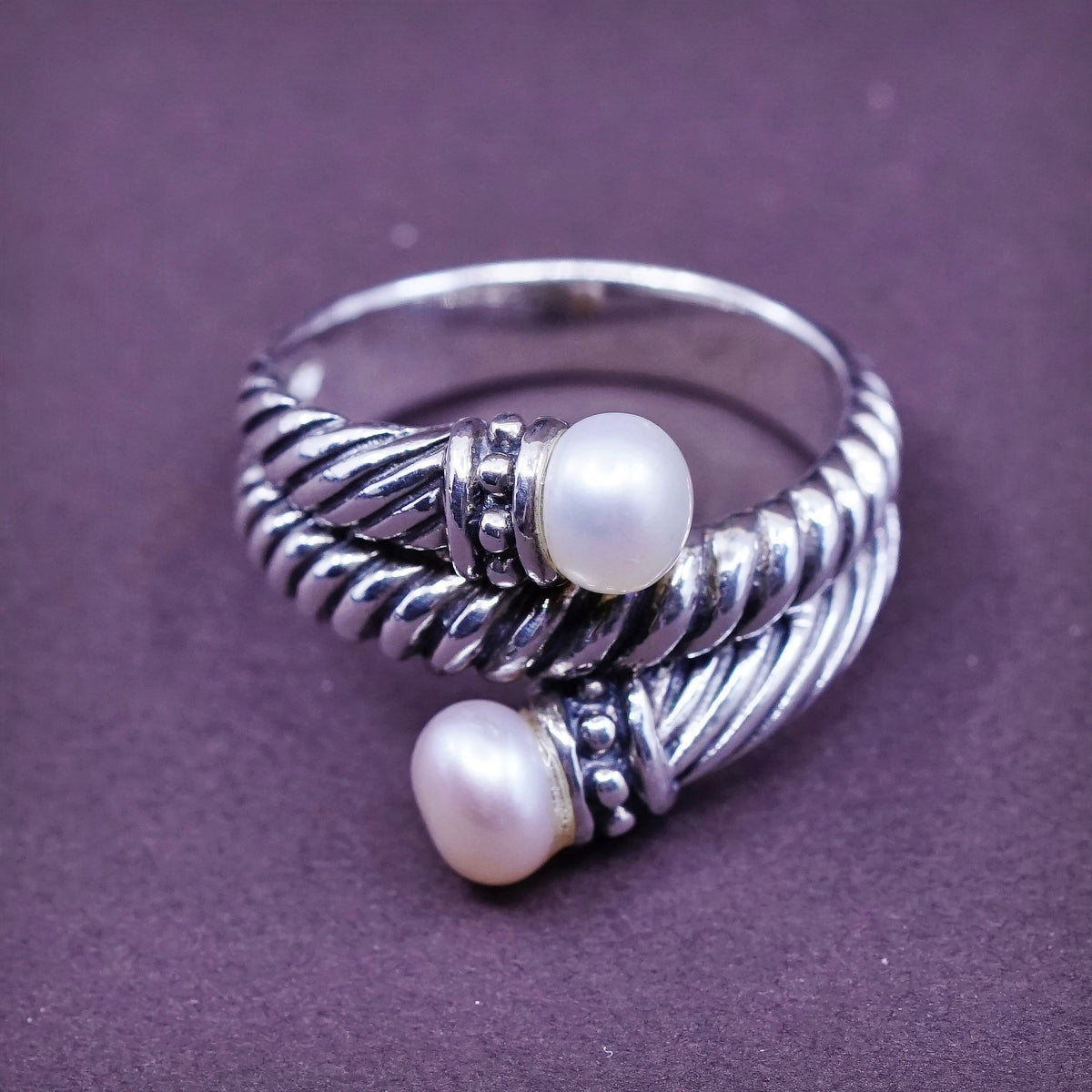 Size 8, vtg CFJ Sterling 925 silver handmade rope ring with freshwater pearl