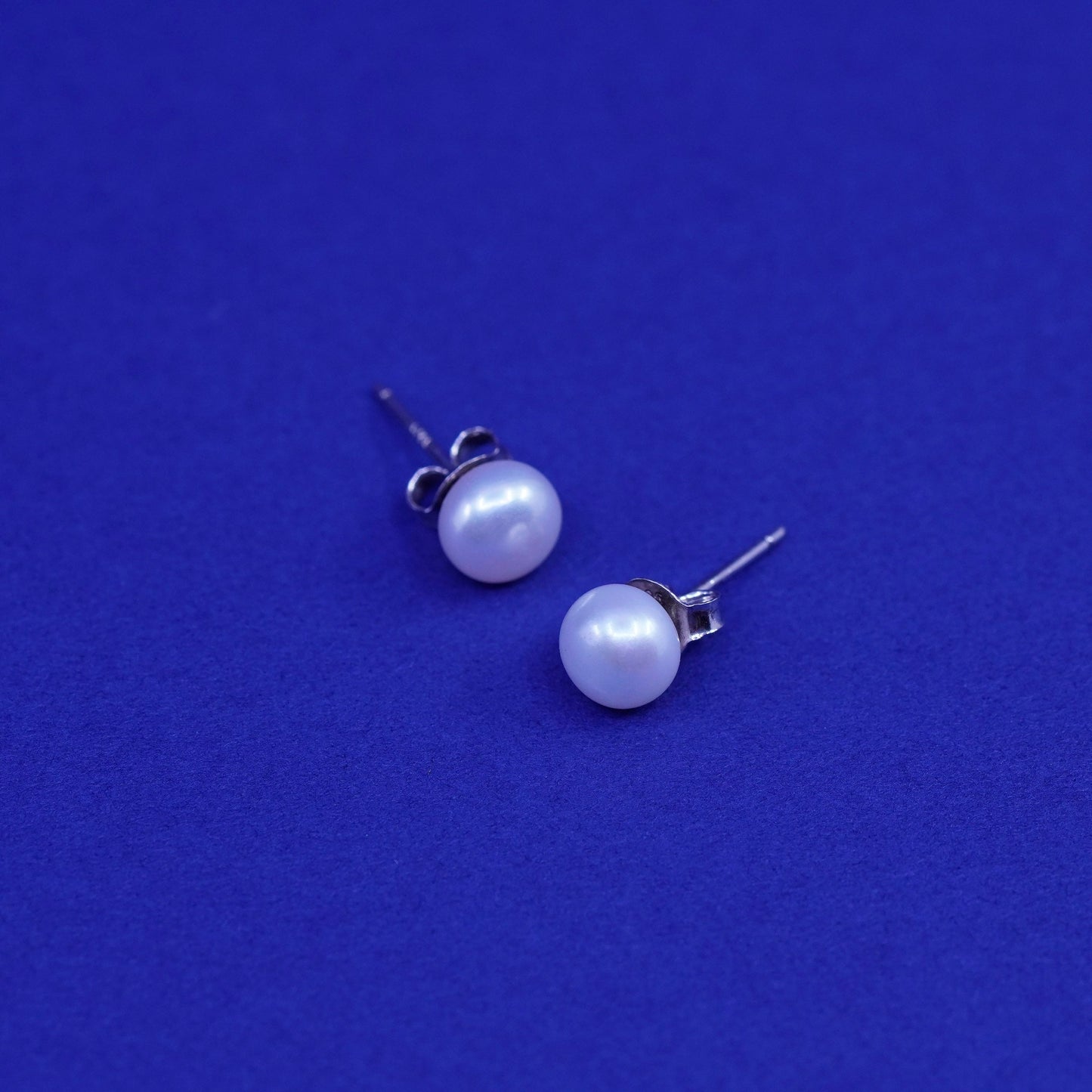 7mm, Sterling 925 silver with freshwater pearl studs earrings