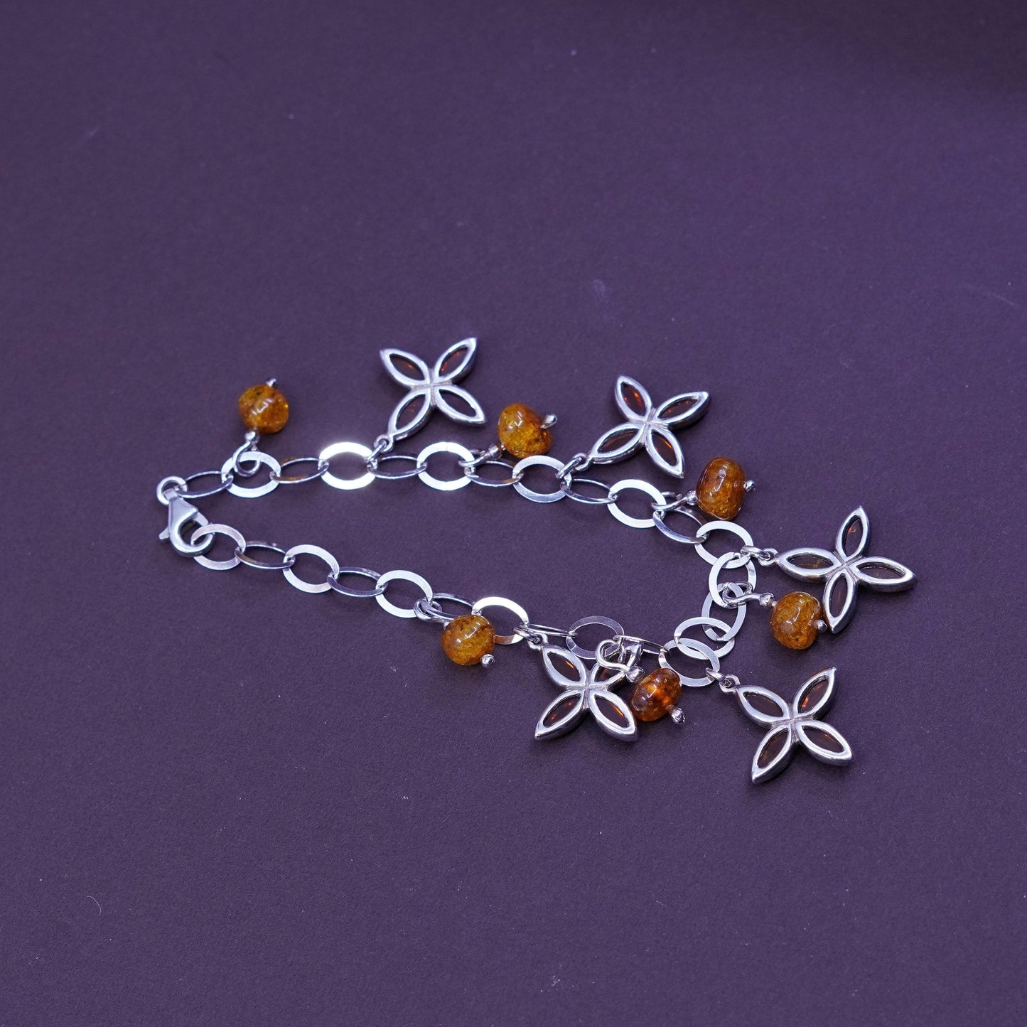 7”, Sterling silver handmade bracelet, 925 flatten oval chain w/ clover Amber