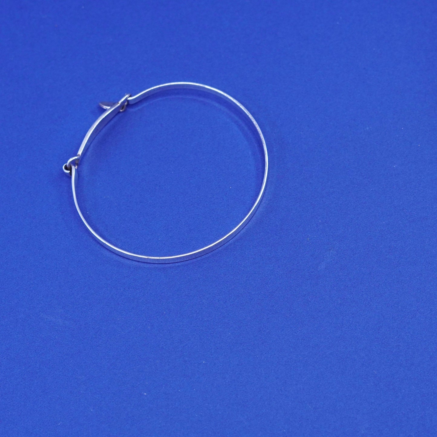 7.5“, vintage Sterling silver handmade bracelet, 925 bangle with blank disc
