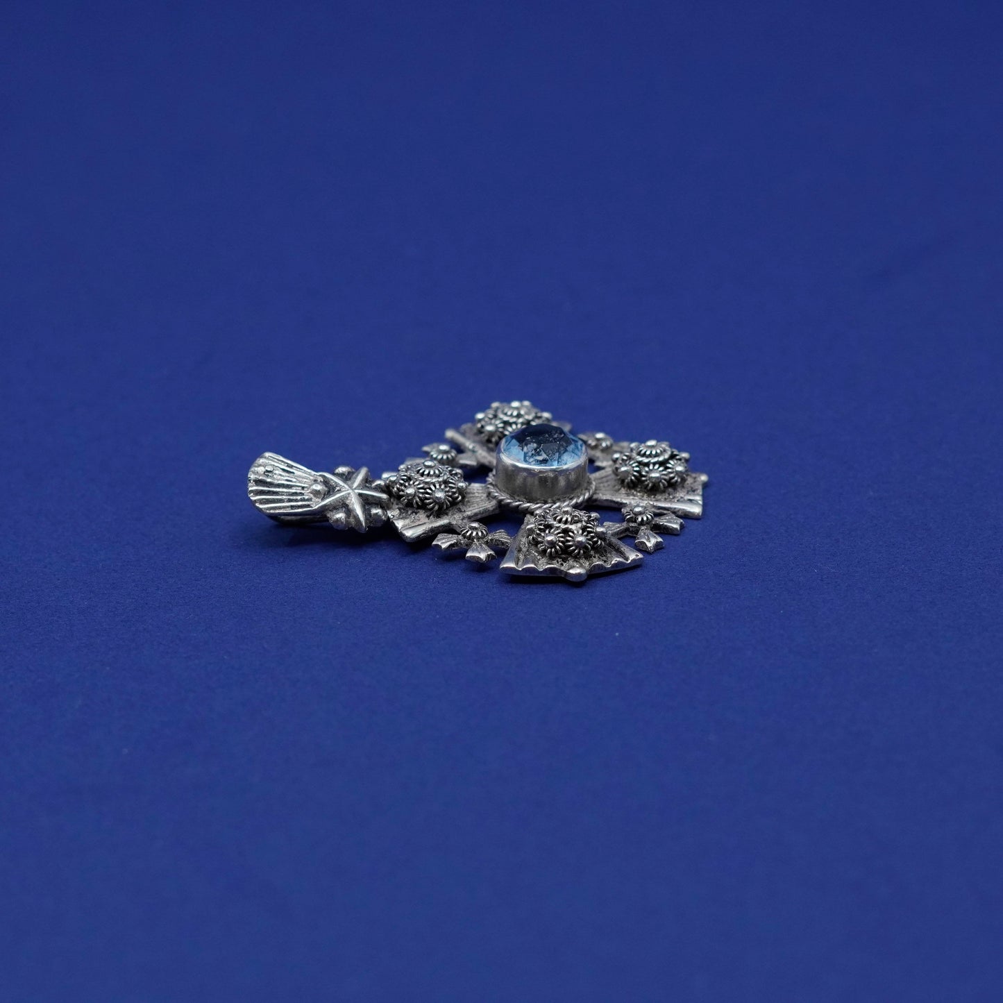 Vtg 999 Sterling Silver Filigree Jerusalem Cross Pendant with topaz inlay