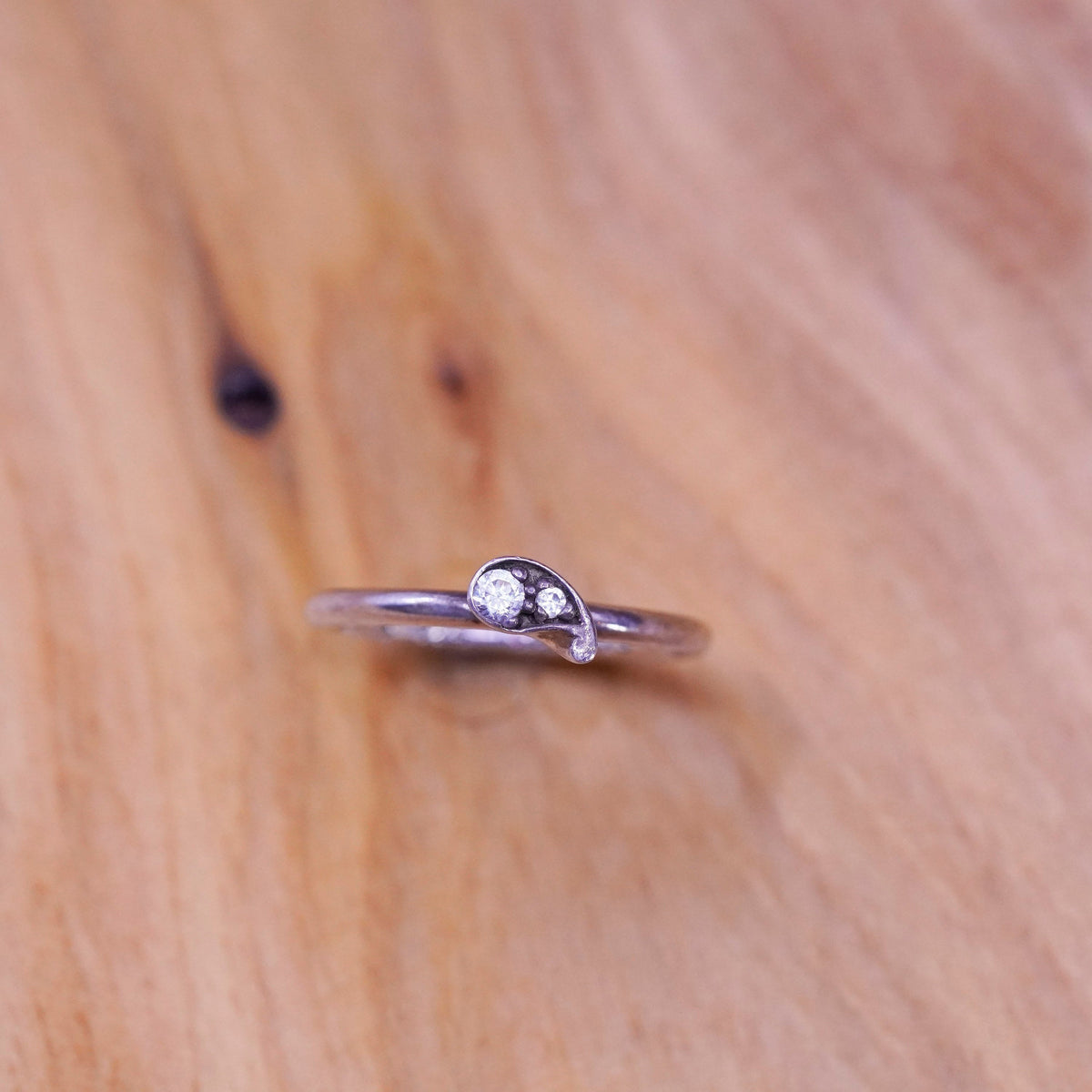 Size 5.75, vintage Sterling silver handmade ring, 925 band with teardrop and cz