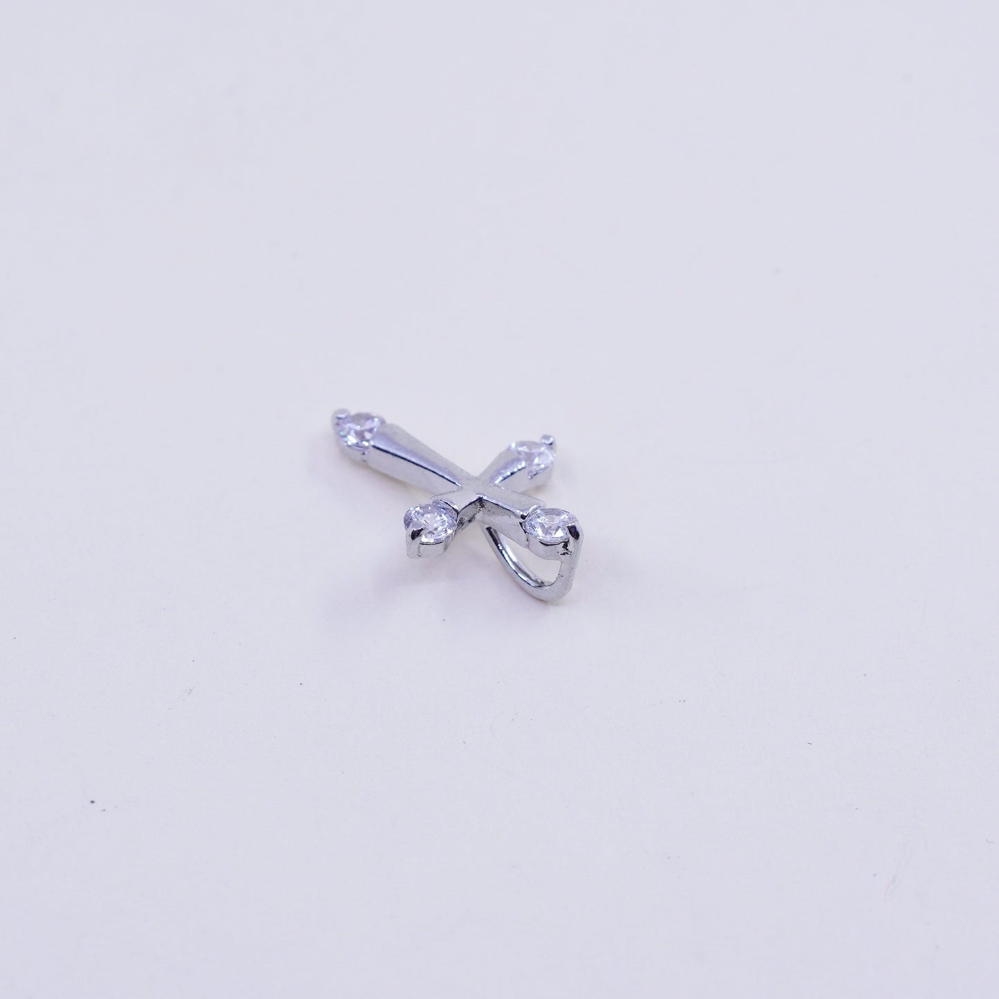 Vintage Sterling 925 silver pendant with clear cz cross pendant
