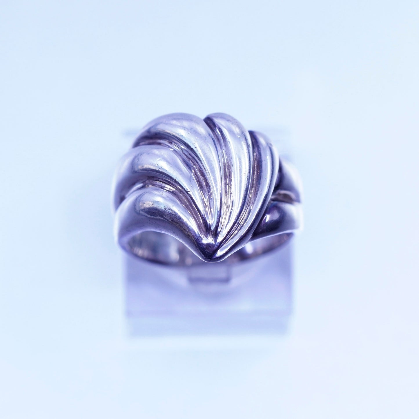 Size 7.25, vintage Sterling 925 silver handmade ring, modern ribbed band