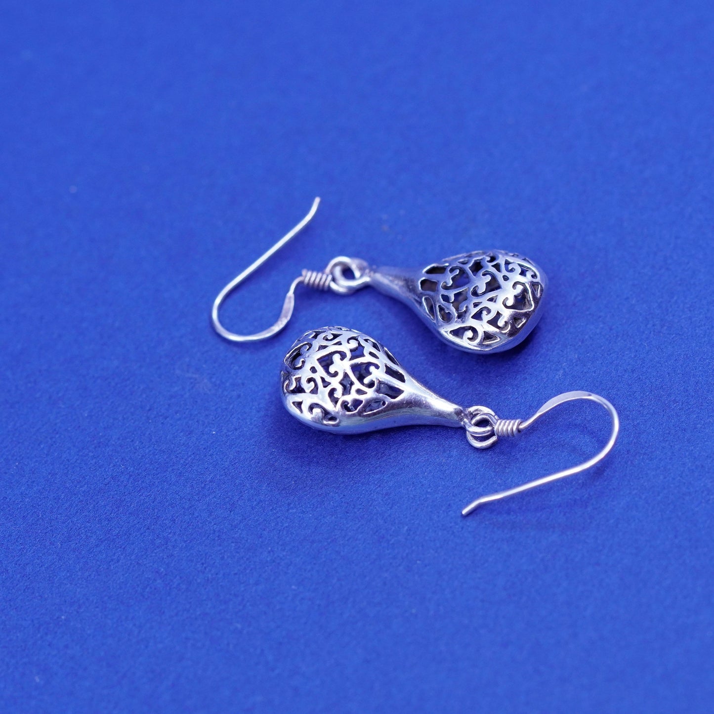 Vintage sterling silver handmade earrings, 925 filigree Bali teardrop drop
