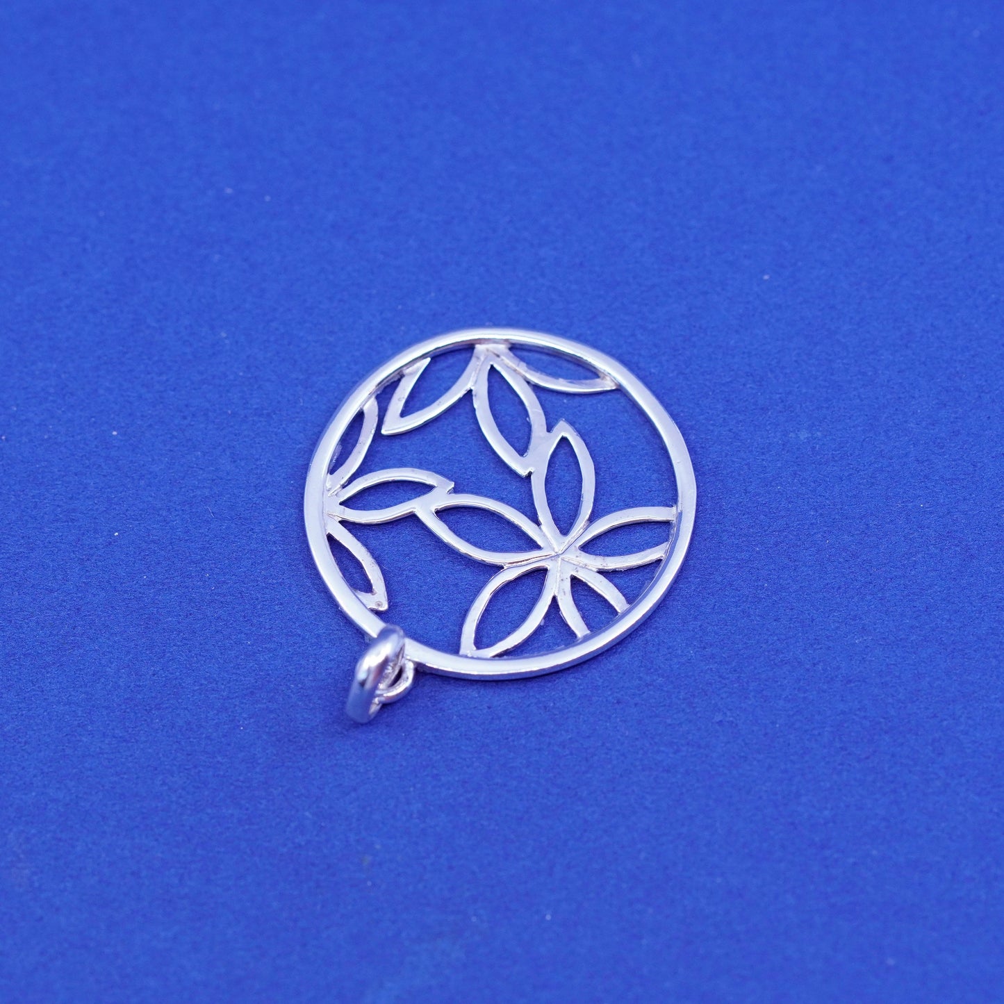 Vintage Tashi Sterling silver handmade pendant, 925 filigree Sakura flower