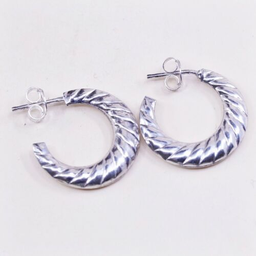 0.75”, Vintage Silver Silver .925 Modern Handmade Ribbed Huggie studs Earrings