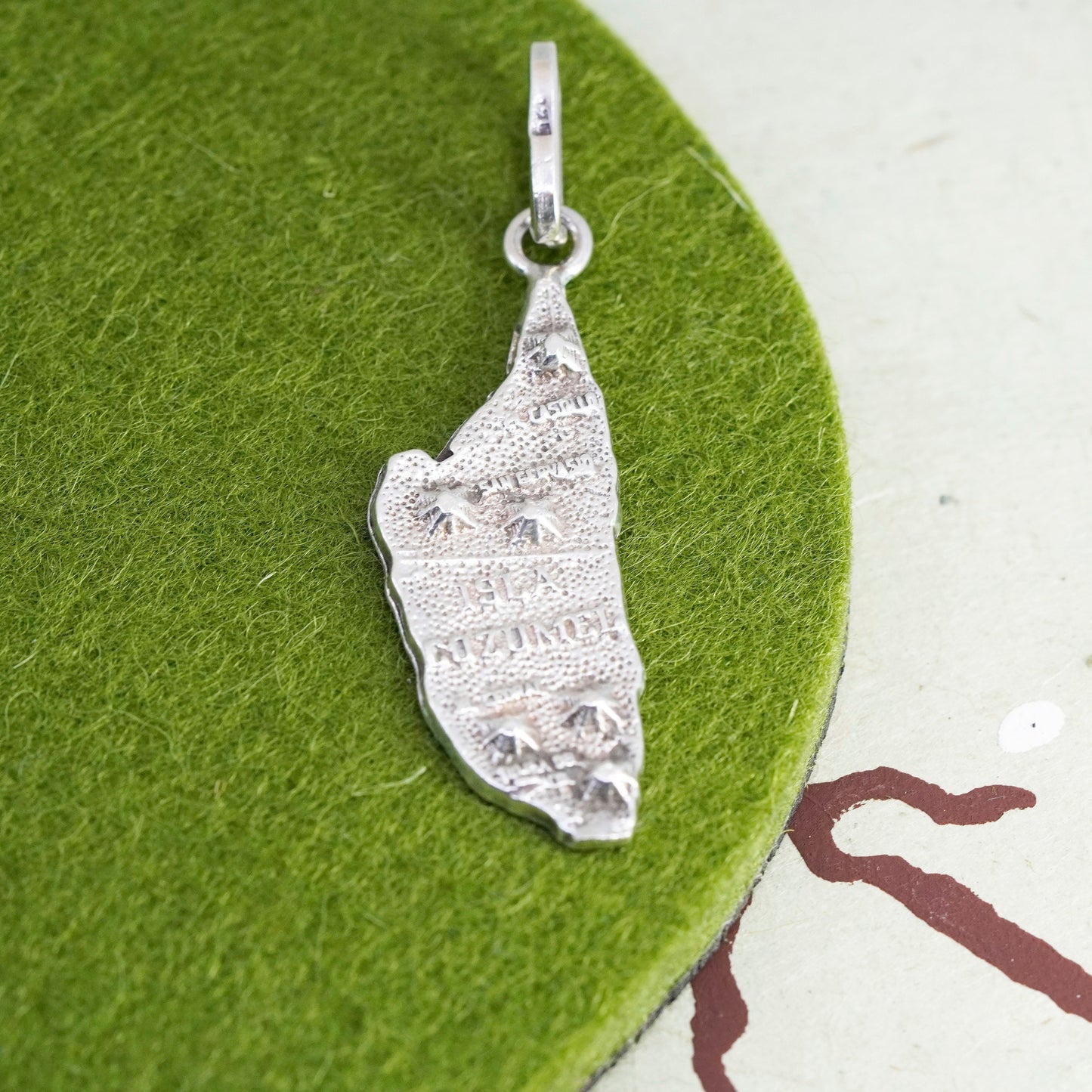 Vintage sterling handmade traveler pendant, 925 Mexico island isla cozumel tag
