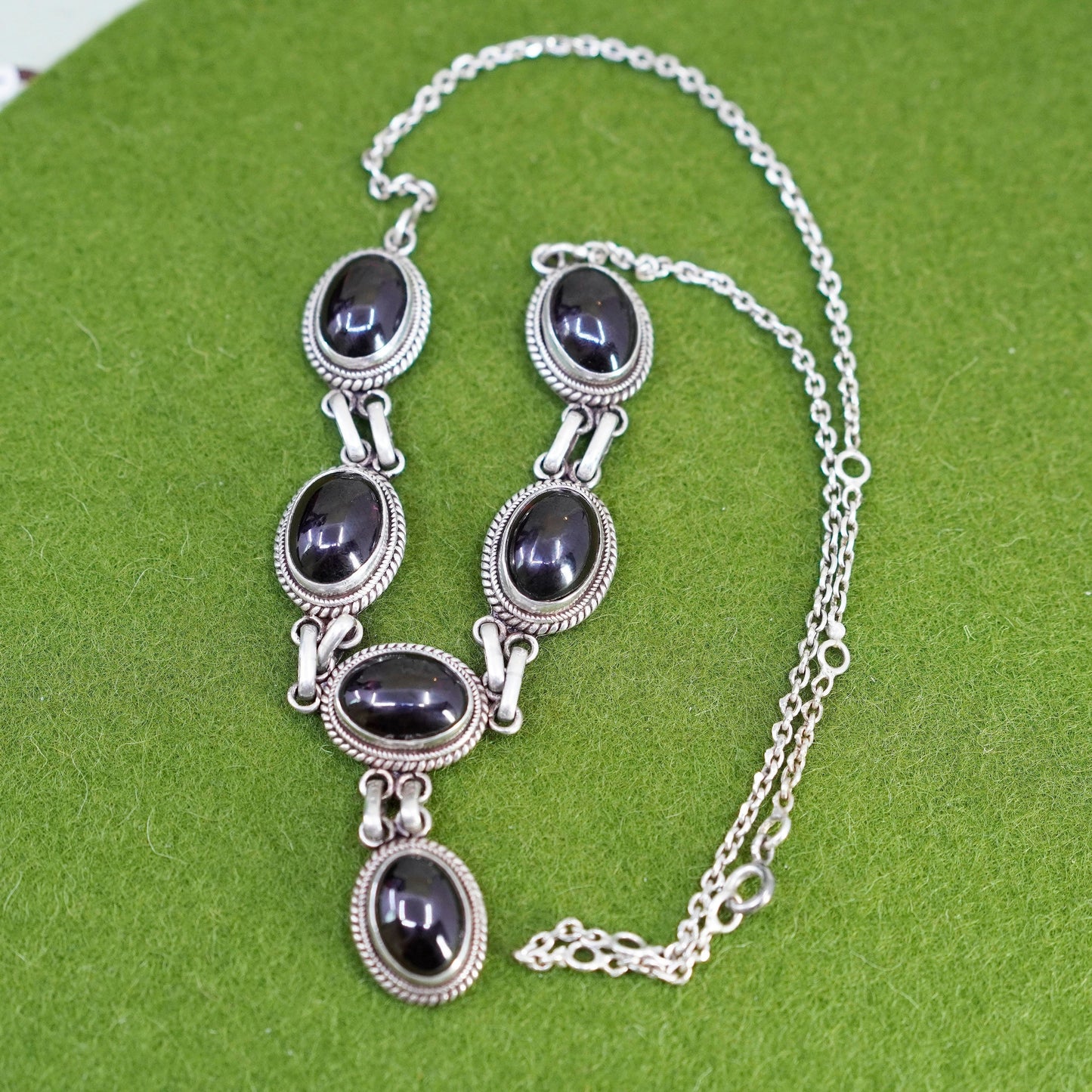 16+2”, vintage Sterling silver necklace, Italy 925 circle chain garnet pendant