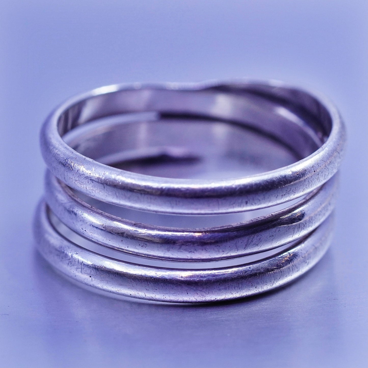 Size 8, vintage Sterling 925 silver handmade ring, ribbed band