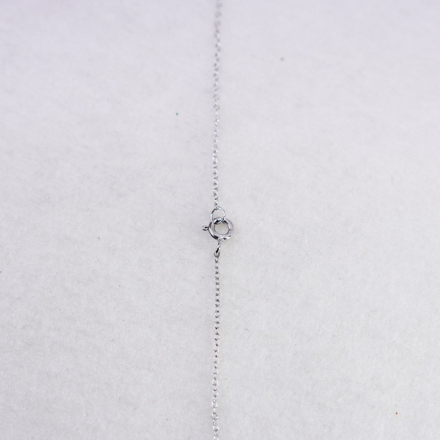 18”, Sterling 925 silver handmade circle pendant necklace w/ circle pendant Cz