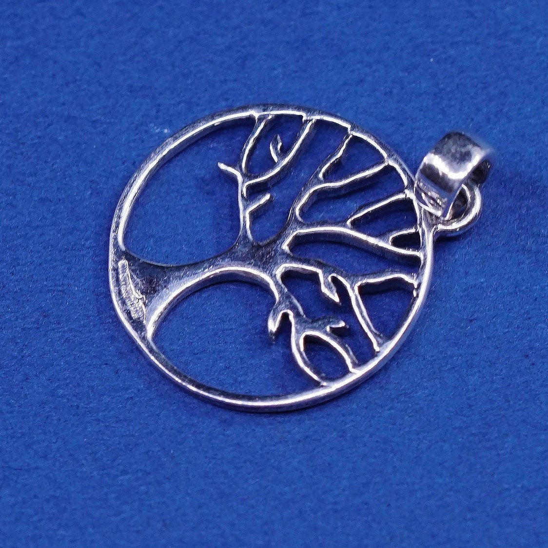 vtg sterling silver handmade pendant, 925 circle w/ filigree tree