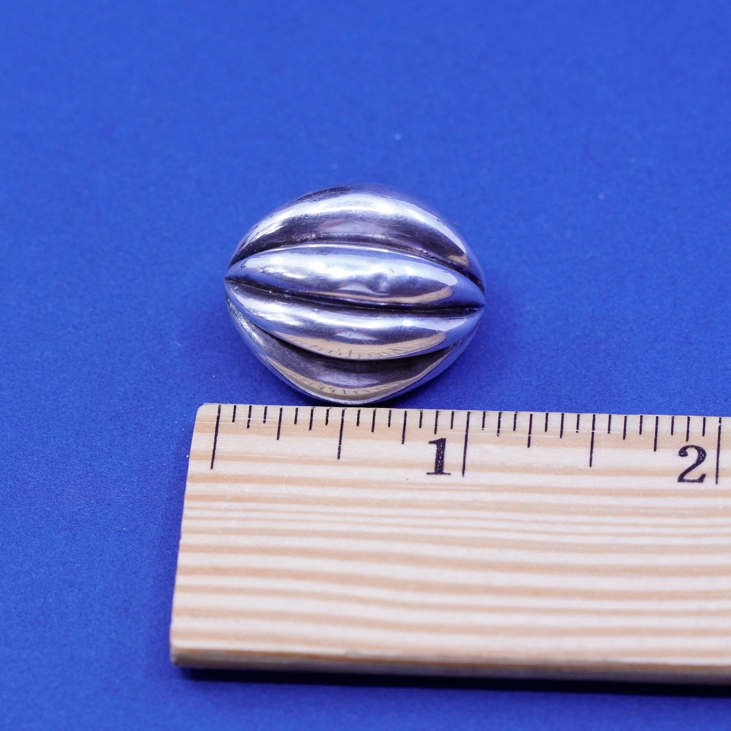 vintage Sterling silver handmade Ribbed earrings, modern puffy 925 studs