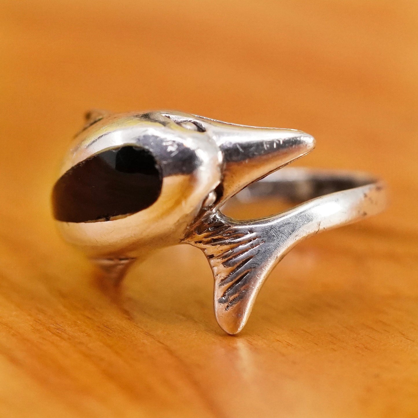 Size 8, vintage Sterling 926 silver handmade dolphin ring band with obsidian