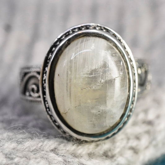 Size 7, vintage Sterling silver handmade ring, 925 band with moonstone
