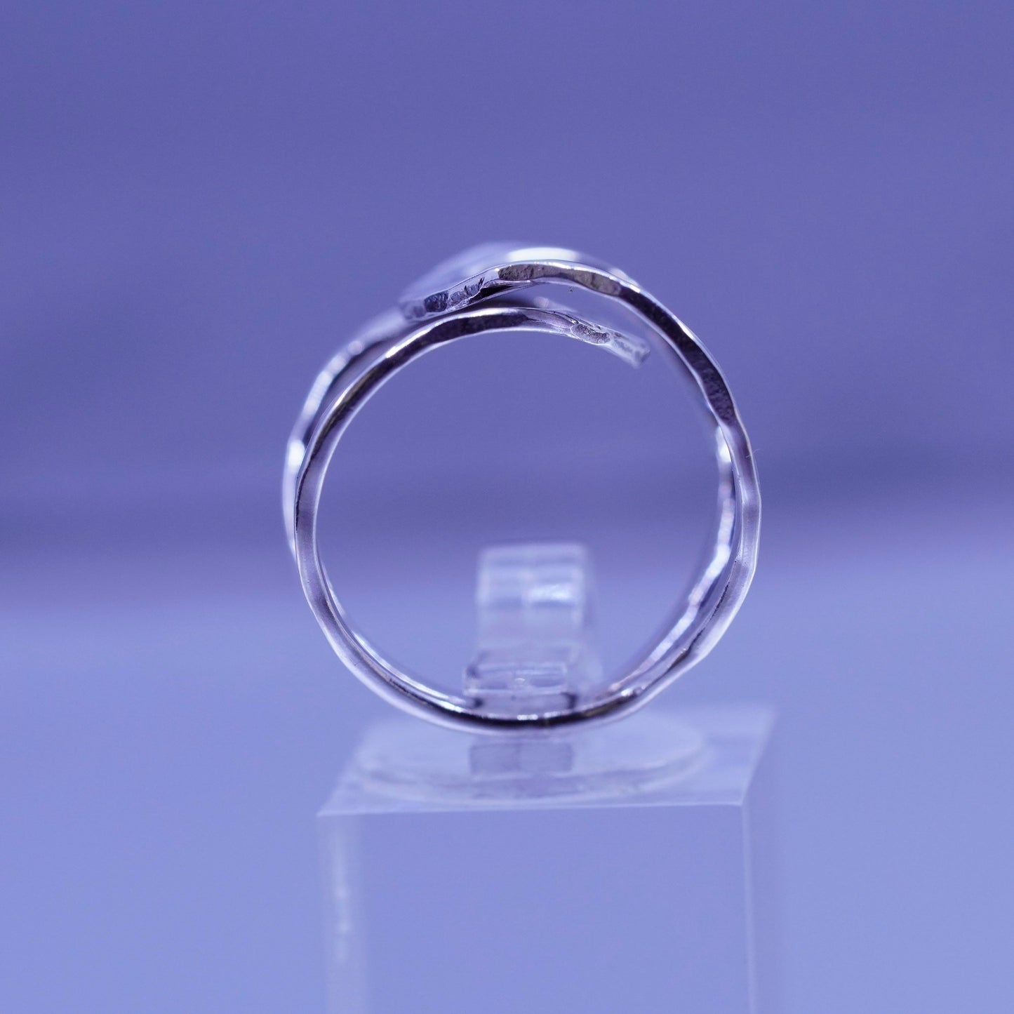 Size 7, vintage HOB Sterling 925 silver ring, crossed hammered band