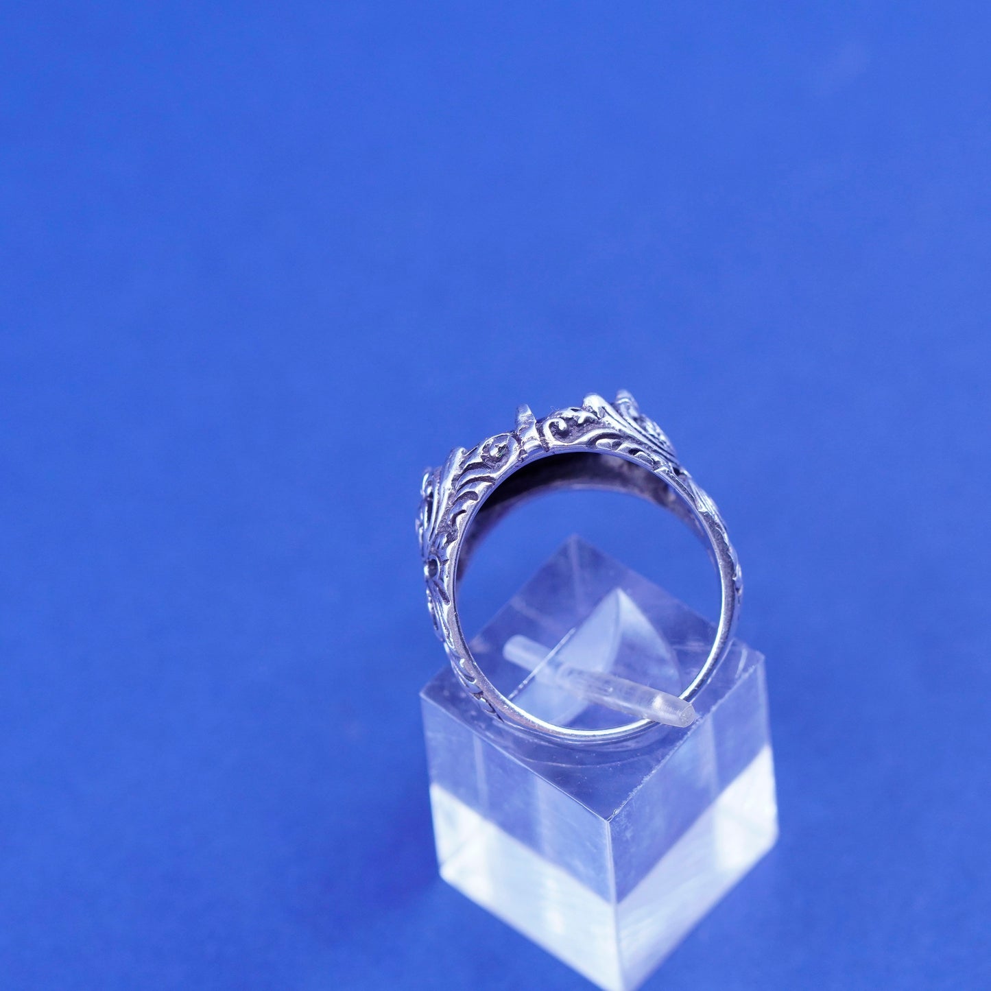 Size 9, vintage Sterling 925 silver handmade ring with onyx and filigree