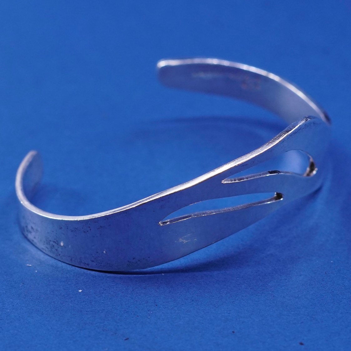 6.75", vtg Sterling silver handmade wavy bracelet, mexico modern 950 cuff