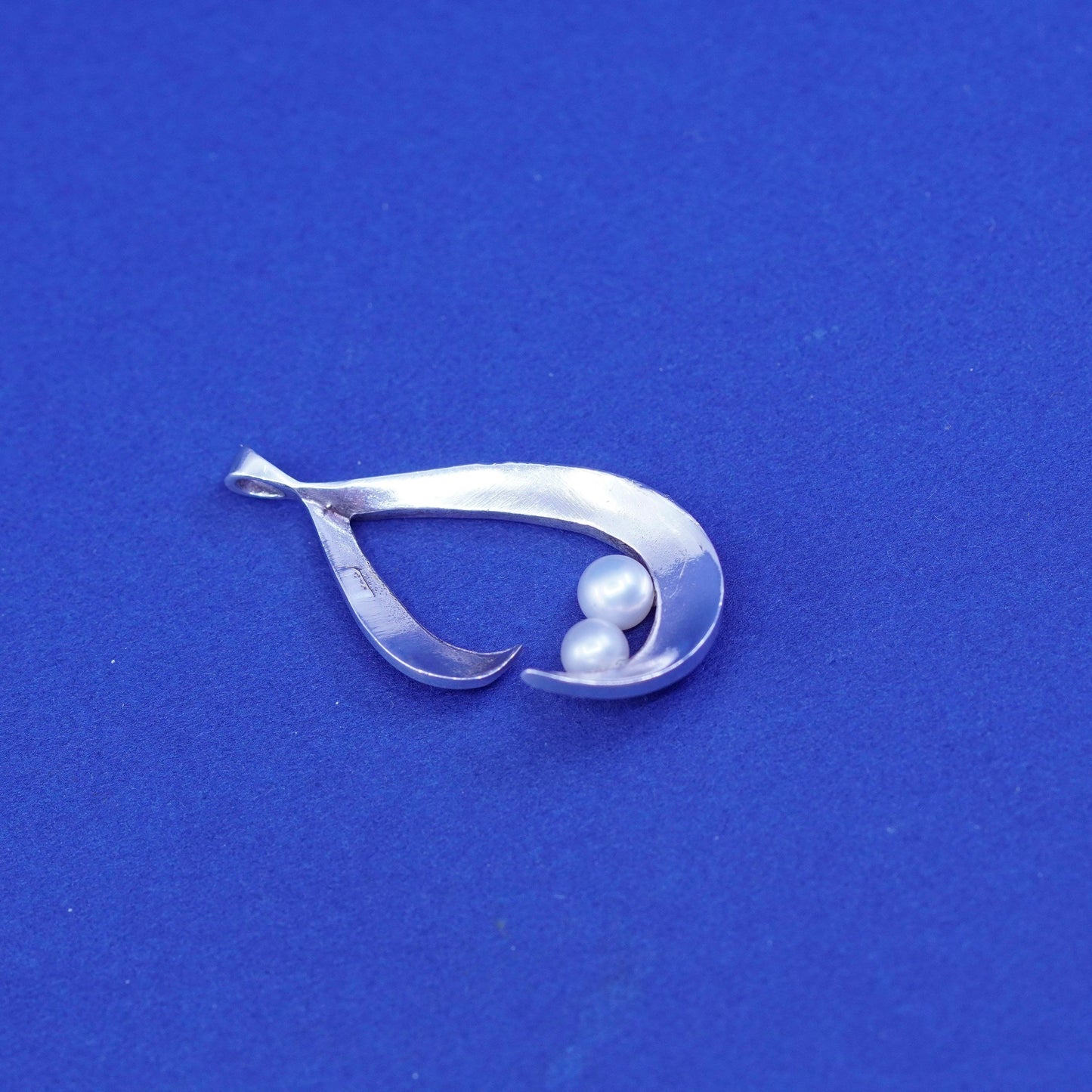 Vintage Sterling silver handmade pendant, 925 teardrop with pearl charm