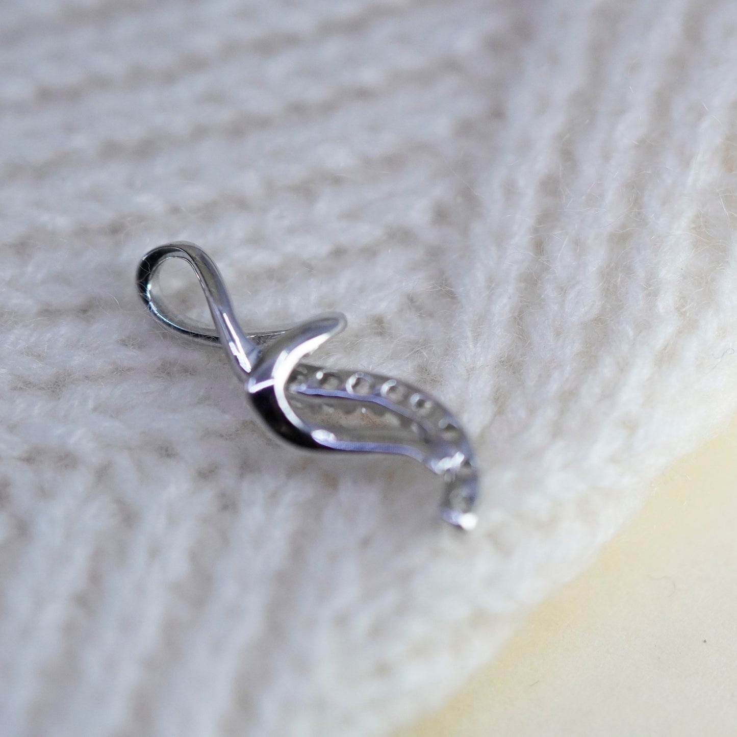 Vintage sterling 925 silver with cz pendant