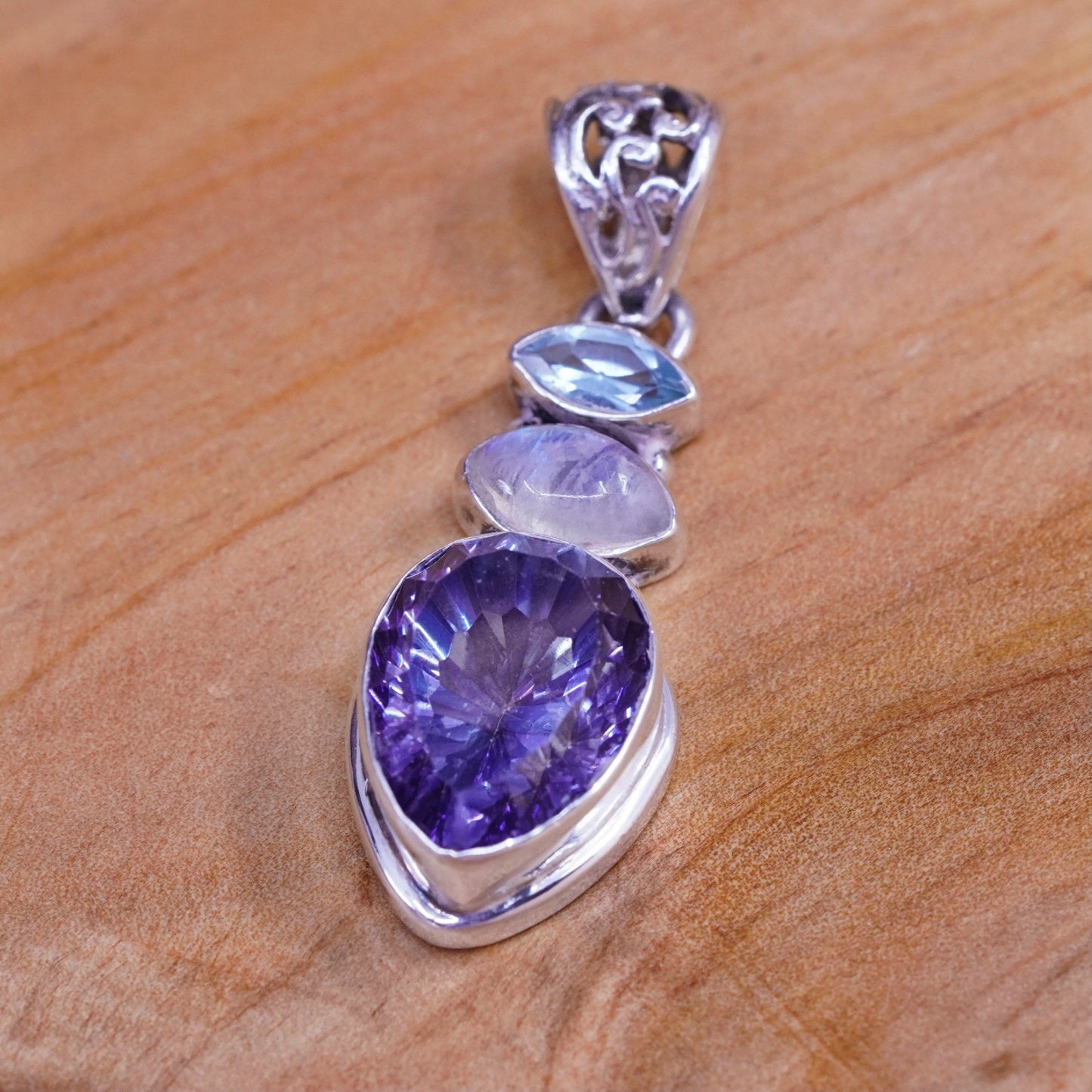 Vintage handmade sterling 925 silver pendant with rainbow topaz moonstone topaz