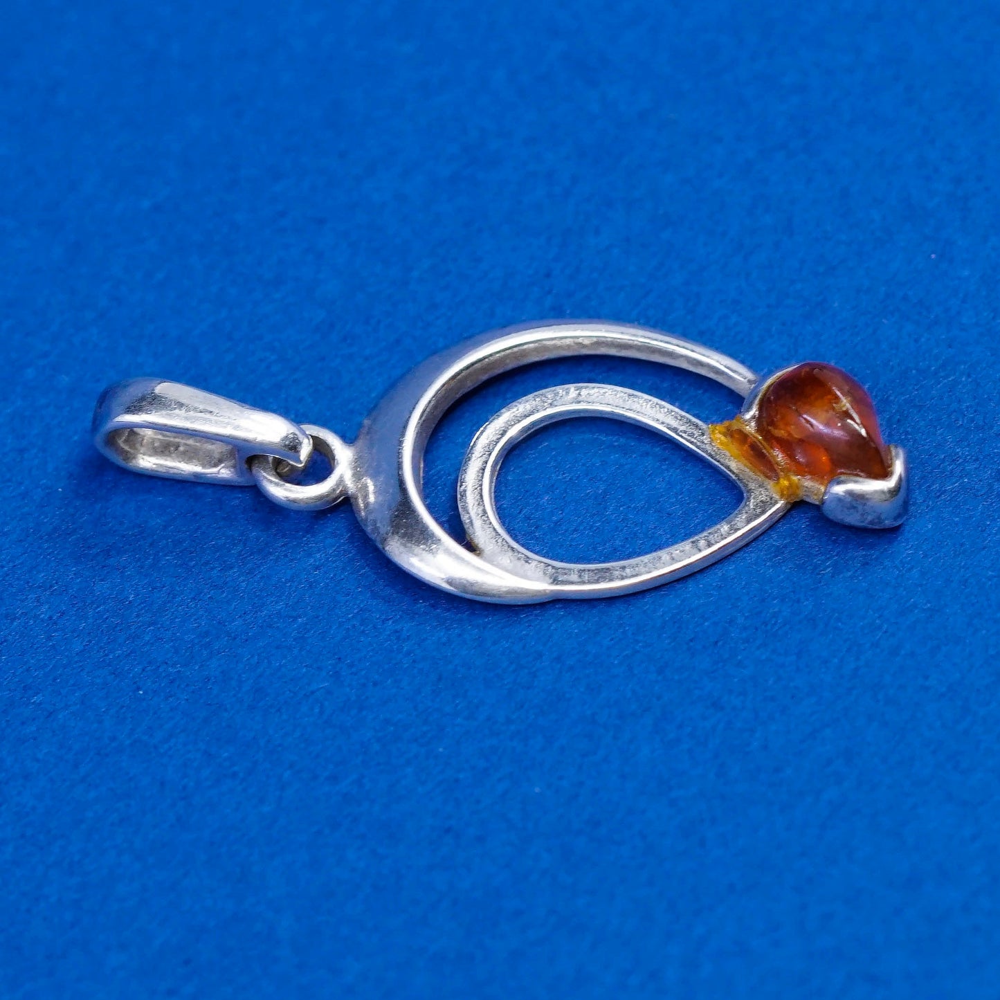vtg Sterling silver handmade pendant, 925 teardrop w/ amber