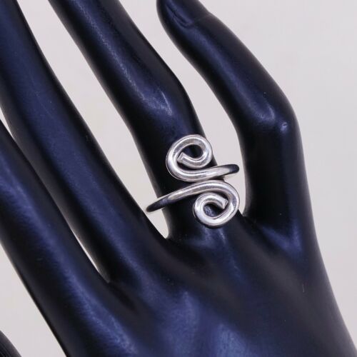 Size 6.5, Sterling Silver Handmade Ring, 925 swirl Band, Stamped 925