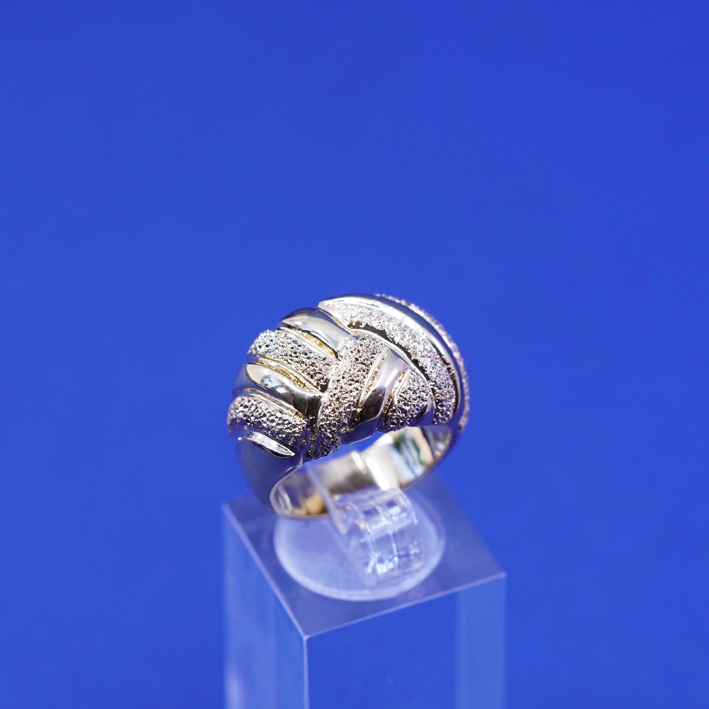 Size 6, Itaor Italy vermeil gold sterling silver handmade ring, glittering band