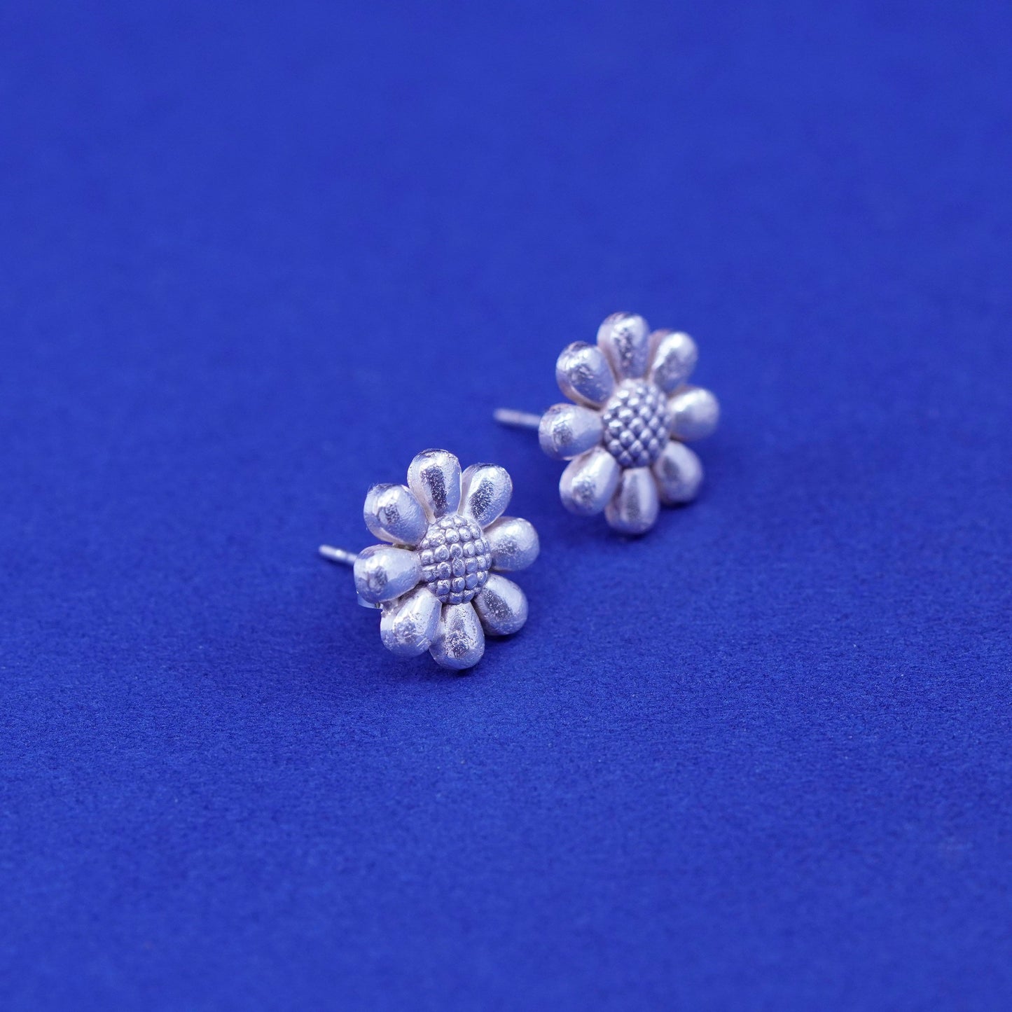 Vintage Sterling silver handmade earrings, 925 flower studs