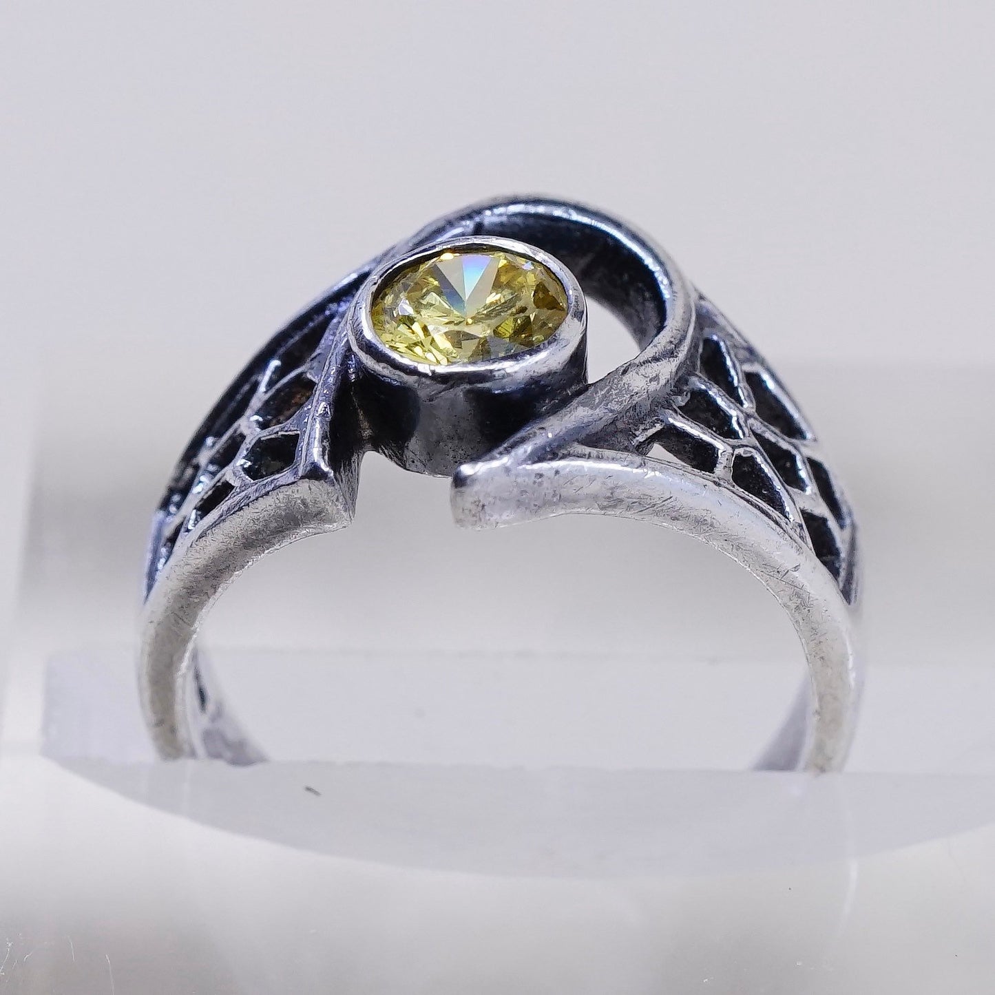 Size 5, vintage Sterling silver handmade ring, filigree 925 with citrine
